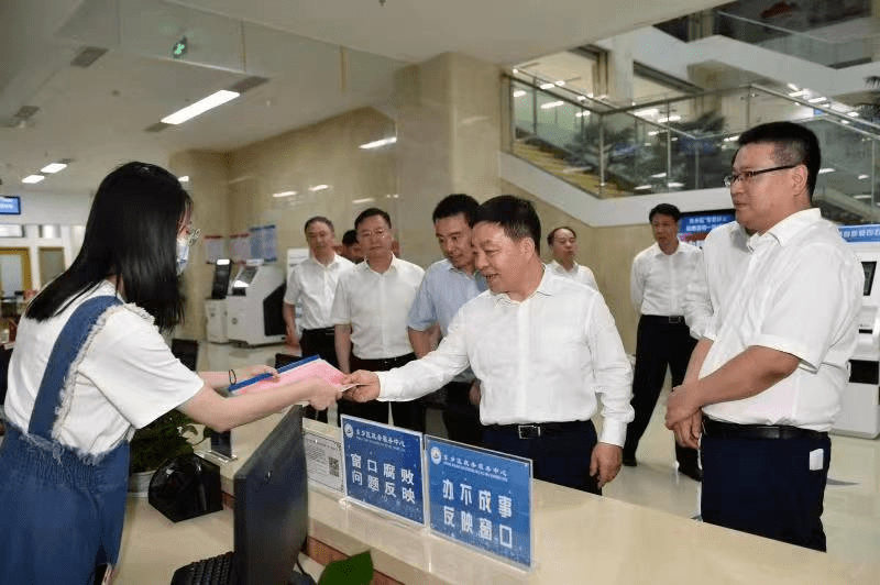 周六坐不住的省长叶建春来到抚州调研传导压力解决问题