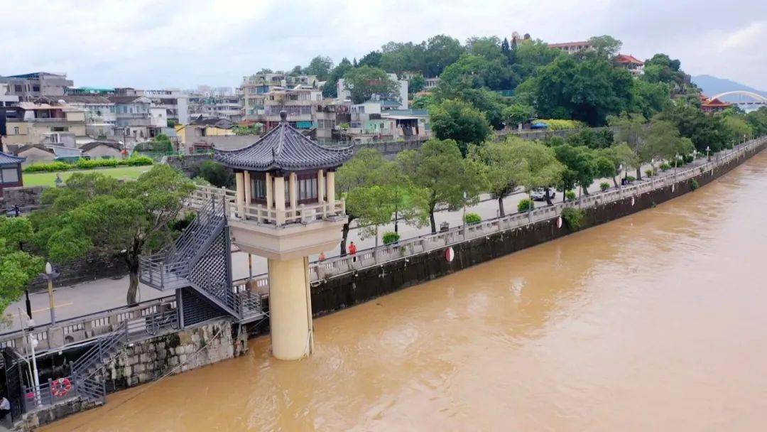 潮州供水枢纽闸门全开泄洪!_防汛_水文_潮安