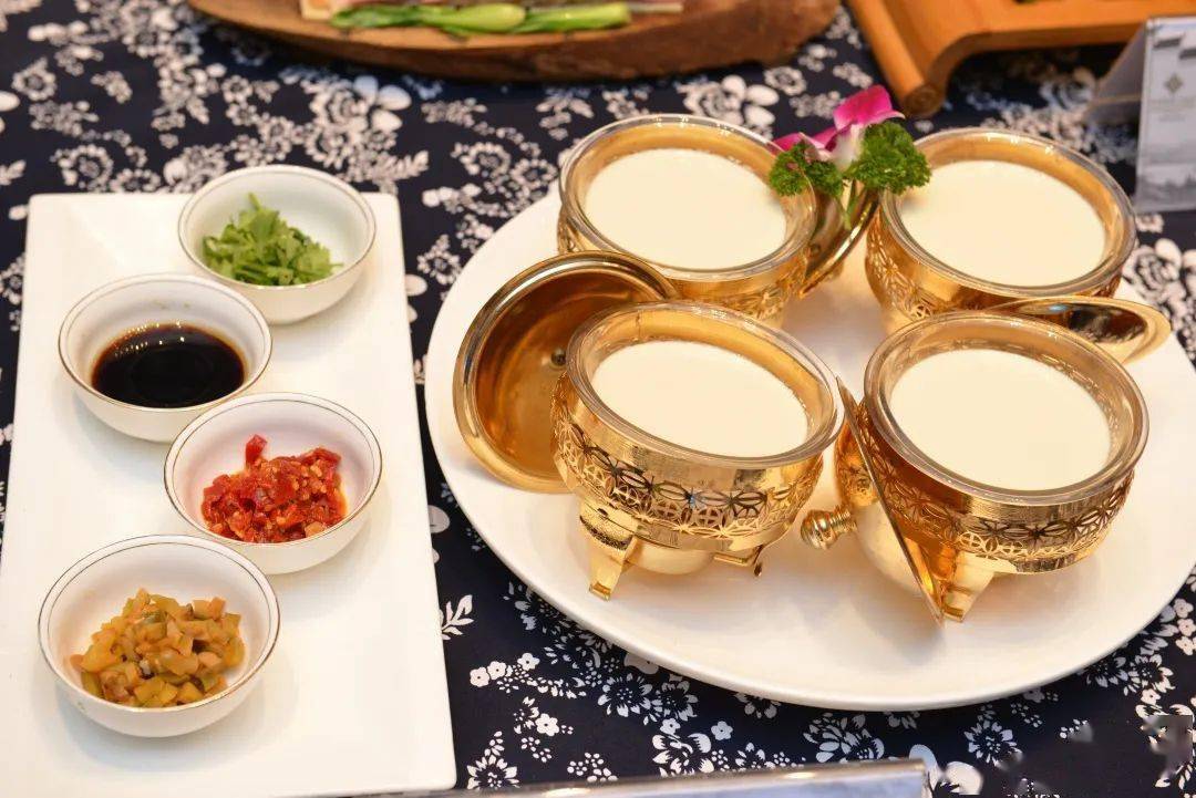 美食带你游安徽丨刘安点丹千年豆腐的一味传奇