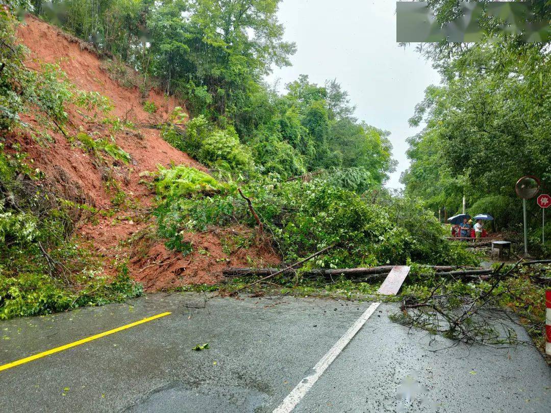 韶关式救援昨天这些感人的一幕幕