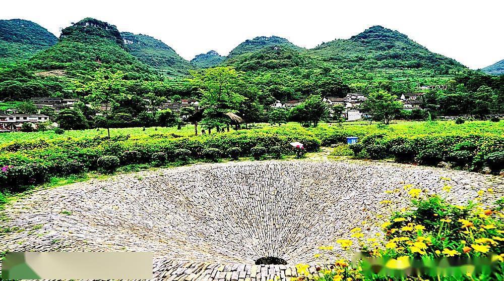 贵州天坑景区图片