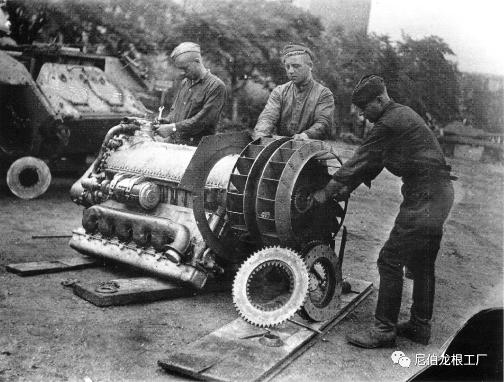 英雄擦好了眼睛一位苏军is2坦克车长的回忆