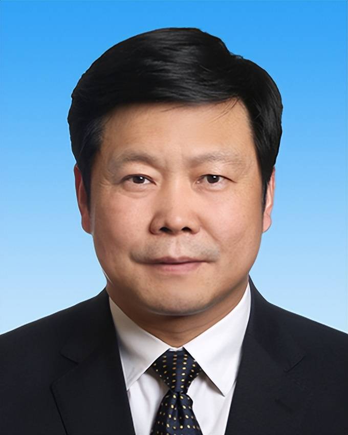 湖北省委政法委书记宁咏任湖北省委统战部部长陈新武任湖北省委秘书长