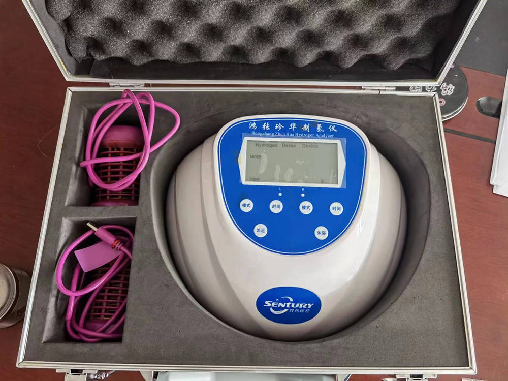 团伙专骗老人一年牟利百万_张某雪_张某胜_治疗仪