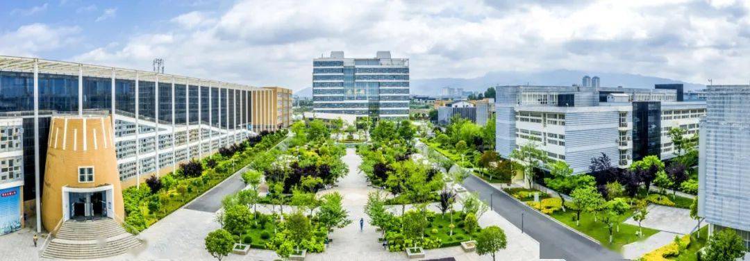 位于云,贵,川三省交界,素有"咽喉西蜀,锁钥南滇"的云南省昭通市