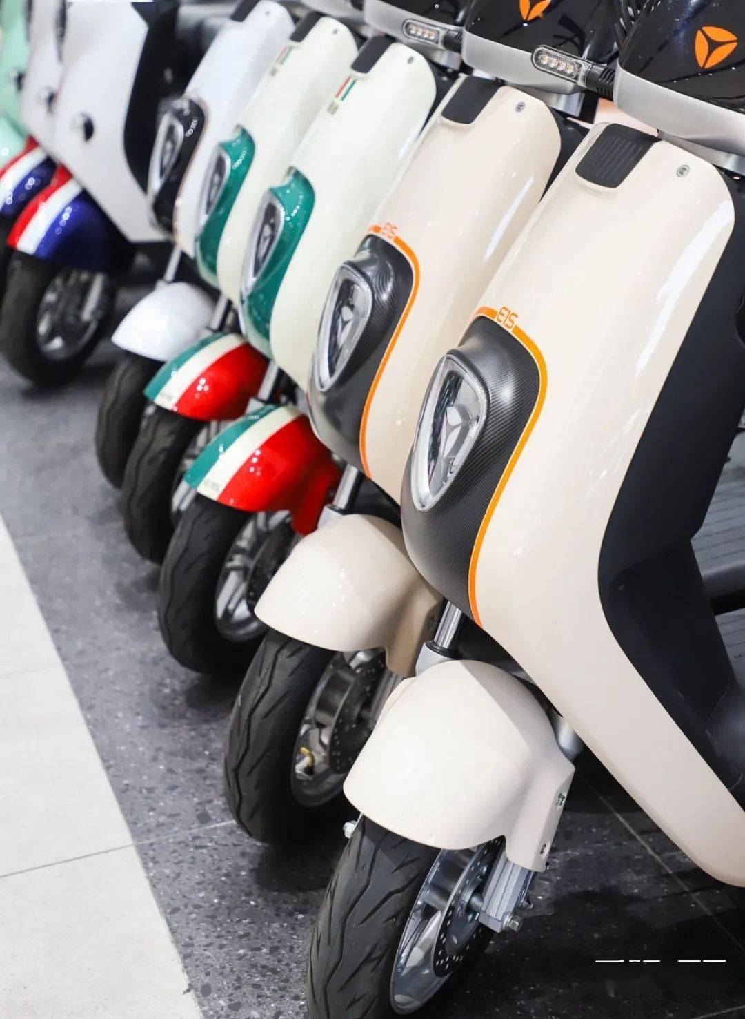 还有这些注意事项…_雅迪_电池_活动