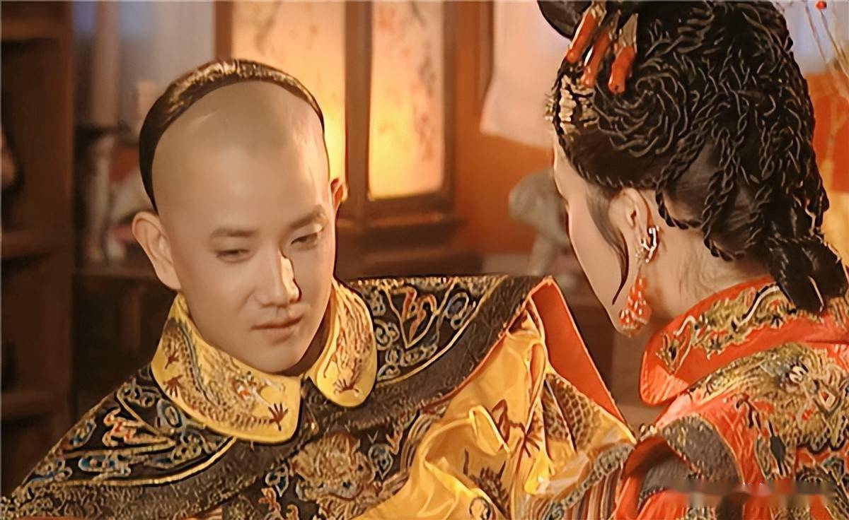赫舍里氏并非嫡出为什么能做康熙的皇后孝庄娶她是唯一选择