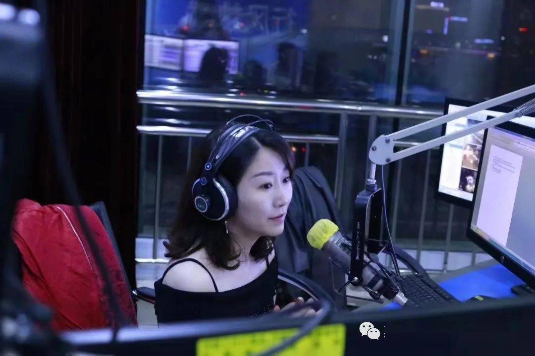 来吧跟着主持人学口才暑假训练营火热报名中