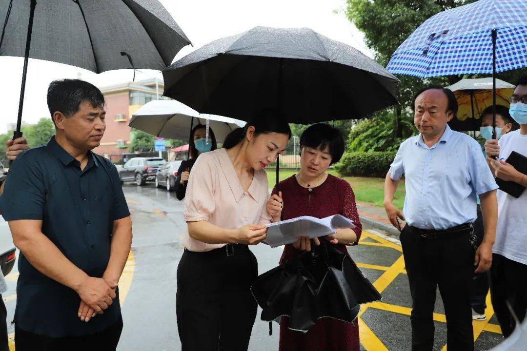 6月23日,随州市曾都区副区长段红琴带队督导全区城乡环境秩序综合整治