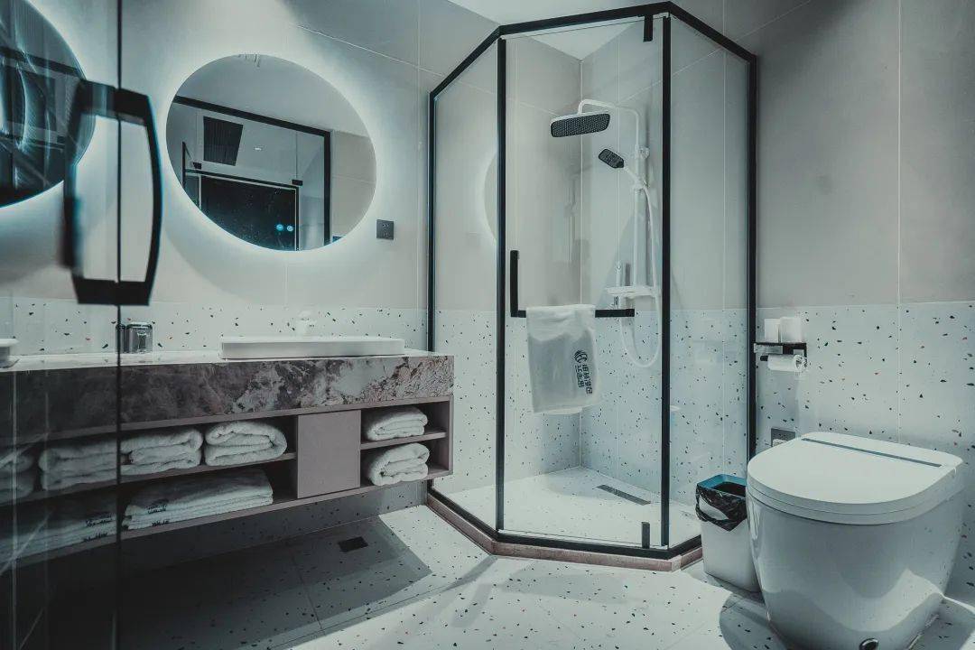 店里还有超多手办,日漫,美漫,国漫游戏电影联名,经典角色都有!