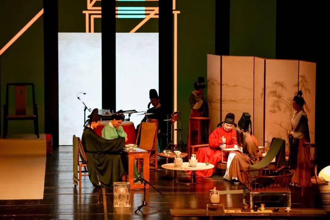 《韩熙载夜宴图》是音乐与绘画,古代与现代,国乐与西乐的碰撞,一