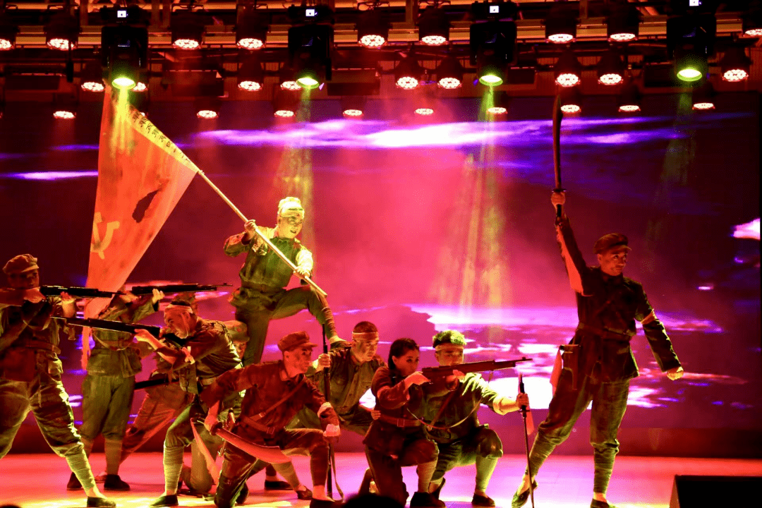 红色题材话剧《血色高台》在临泽上演_王均_革命_时代