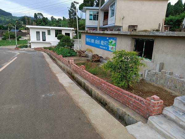 开阳县楠木渡镇:打造美丽"三小园" 绘就乡村新画卷_建设_红星村_果园