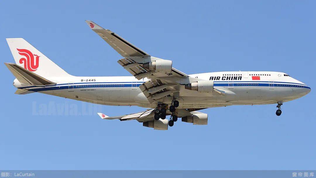 英国航空 旅客機B AC-111-510 1-8-1100x618.jpg