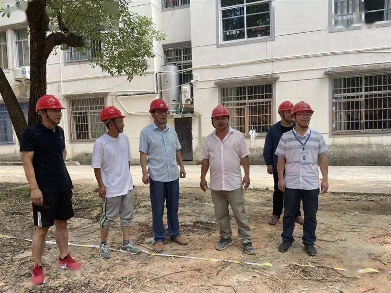 龙泉市第五中学初中部小学部下学期招生啦