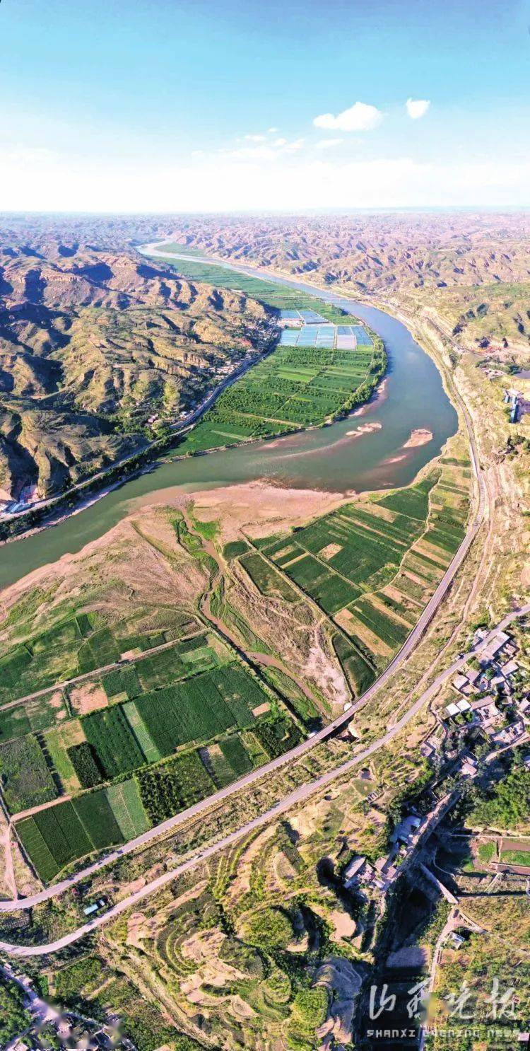 美丽山西生态行黄河篇第四站兴县1黄河畔红色兴县添绿彩南山下昔时蔚