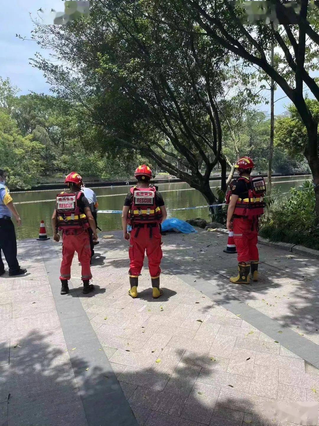 温州九山湖一男子不幸溺亡