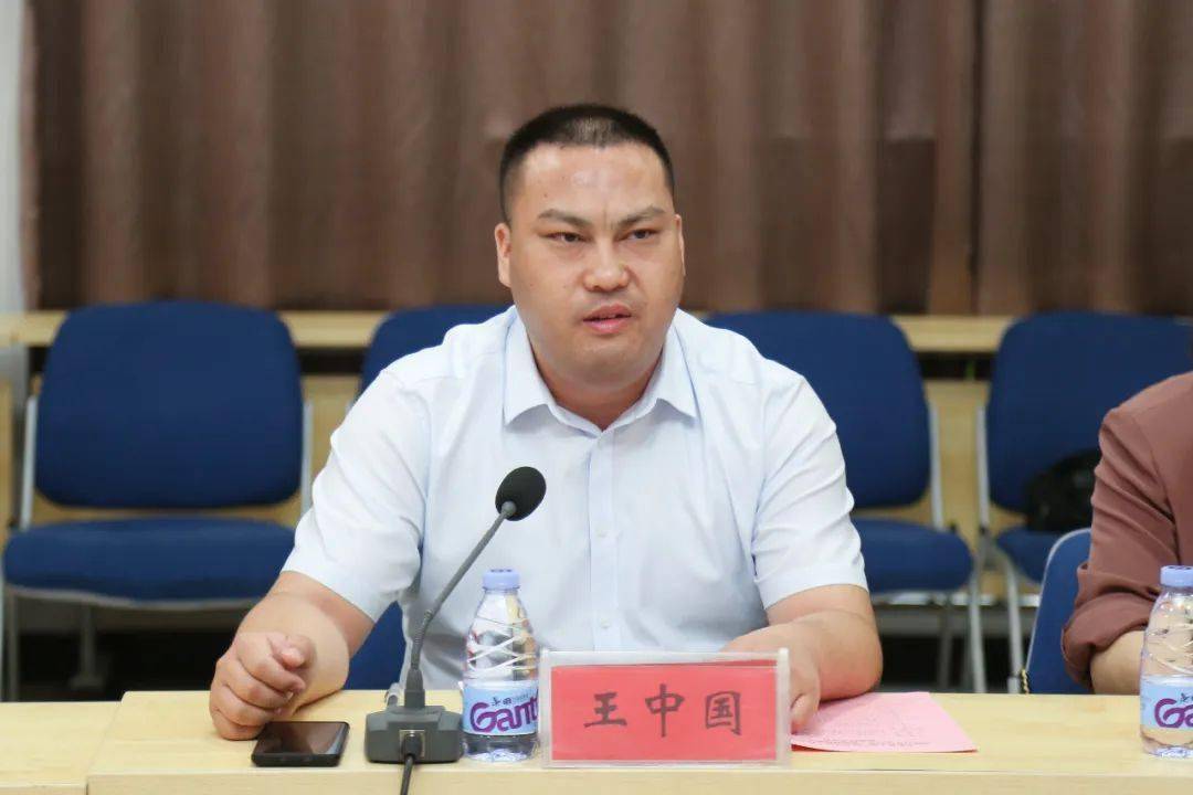 "焦裕禄精神青年学校"在兰考揭牌_开封市_郑州_中国