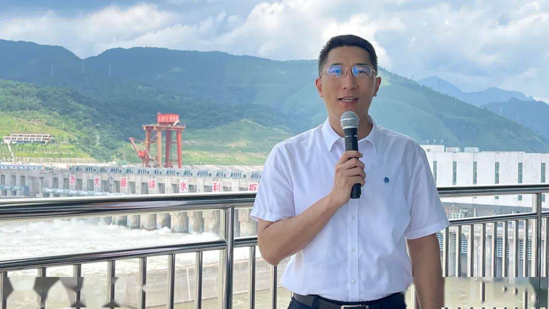 吴小龙感谢各位记者朋友对大藤峡工程的关注.