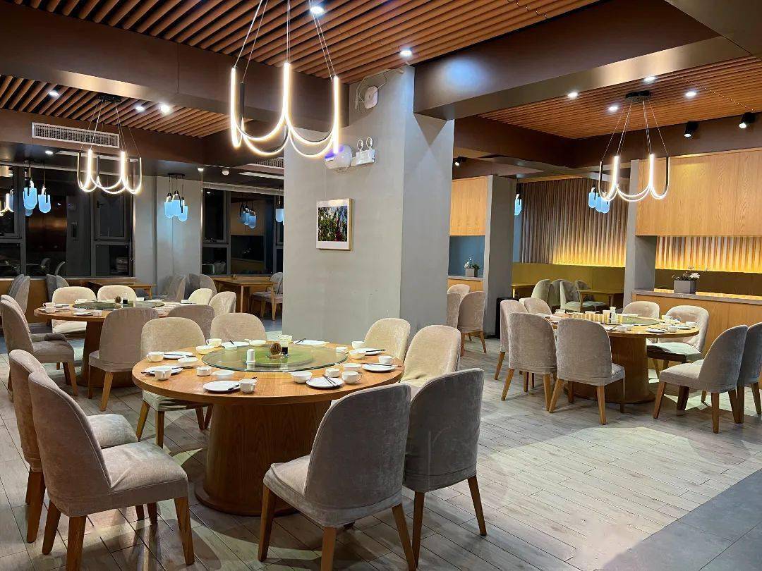 海螺湾步行街招聘网站_海螺湾步行街招聘网站大全