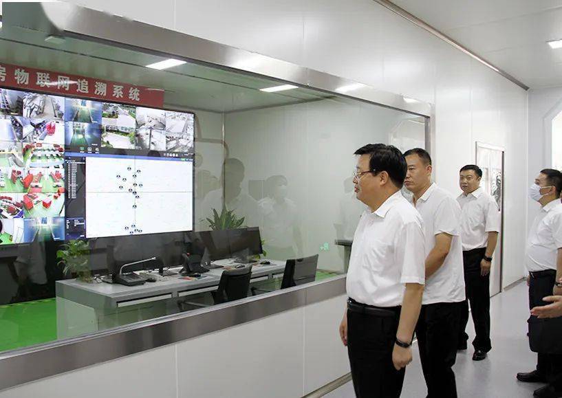 区领导秦正伟,李琰,崔忠参加.