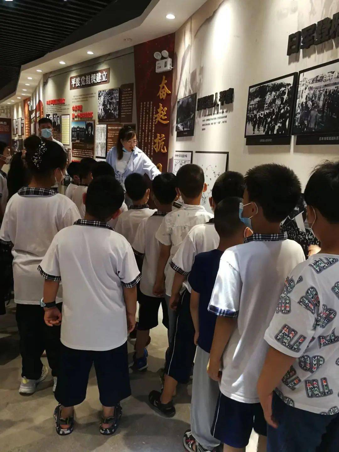 追寻红色记忆传承红色精神打卡平度大泽山英雄纪念馆