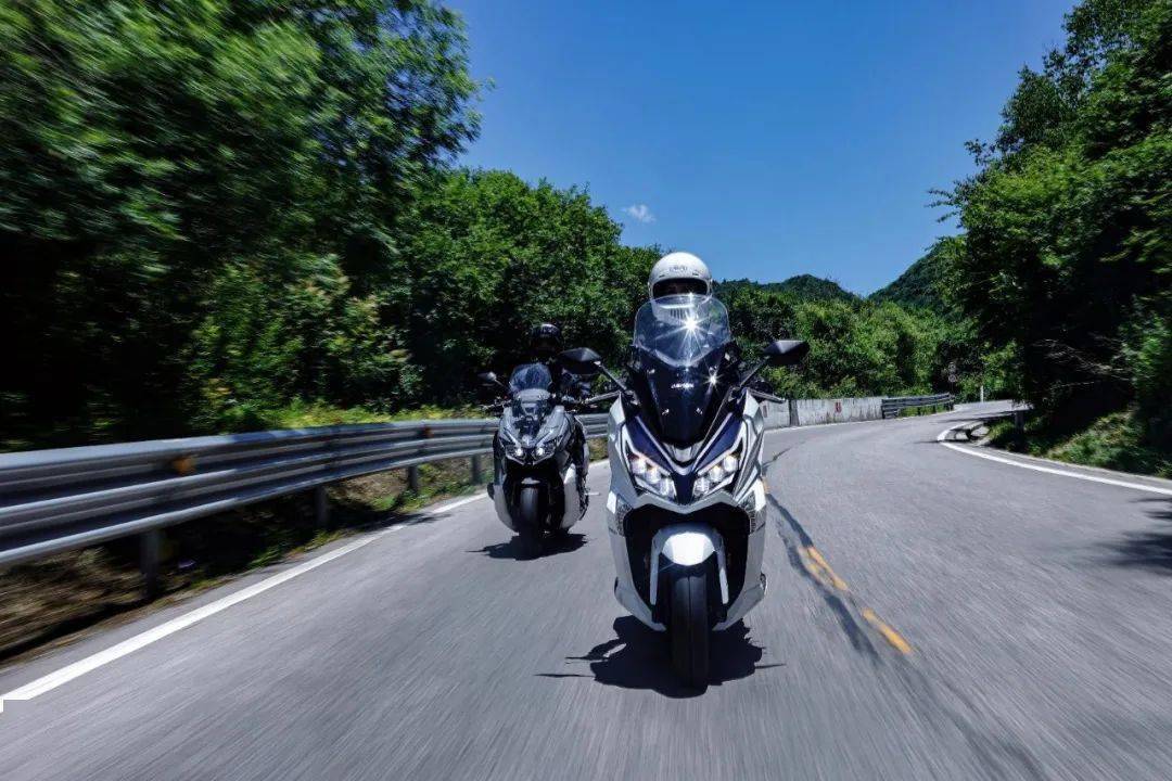 大阳新款v锐250t秦岭长测报告亲民的高性价比大踏板