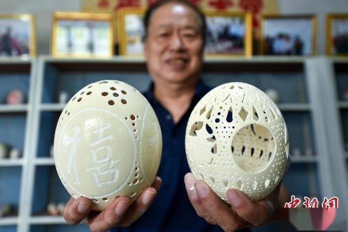 高端媒体看邯郸肥乡古稀老人潜心蛋雕20年