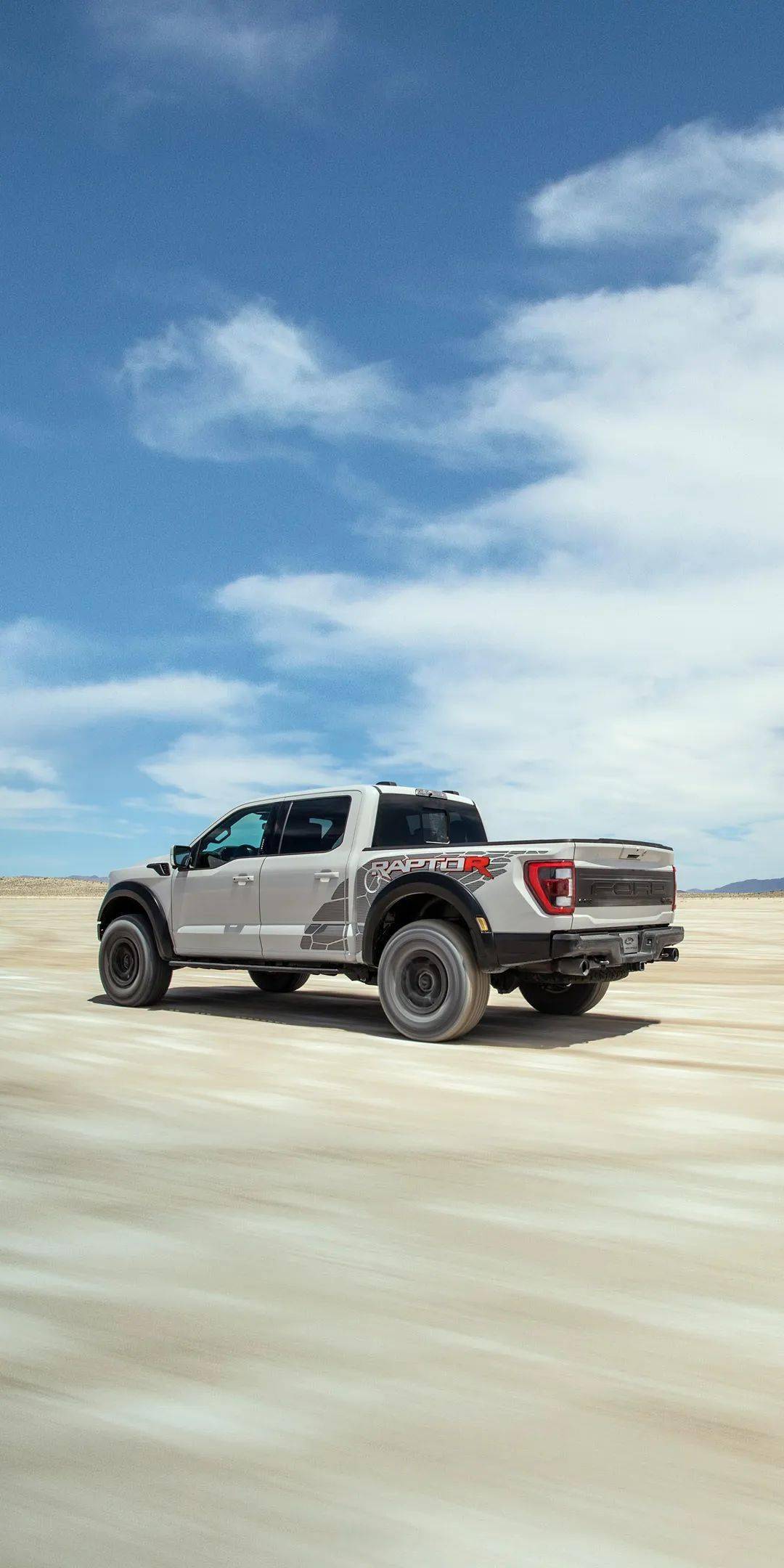 这辆猛禽f150,移植了谢尔比v8发动机