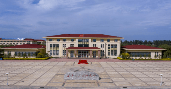 宁夏工委纪念馆位于银川市永宁县望洪镇宋澄村的宋澄小学,是中共宁夏