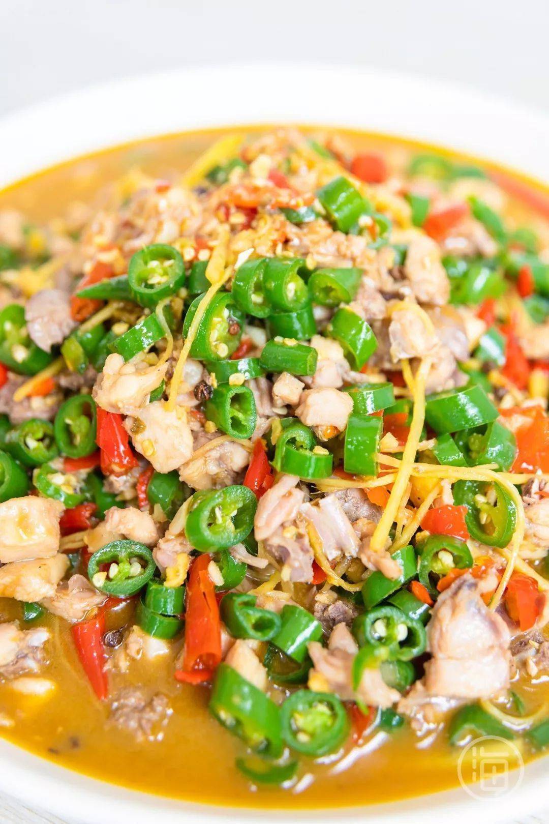 强推他们家的仔姜蛙,鲜辣之外多了一层仔姜的香气,吃起来非常过瘾