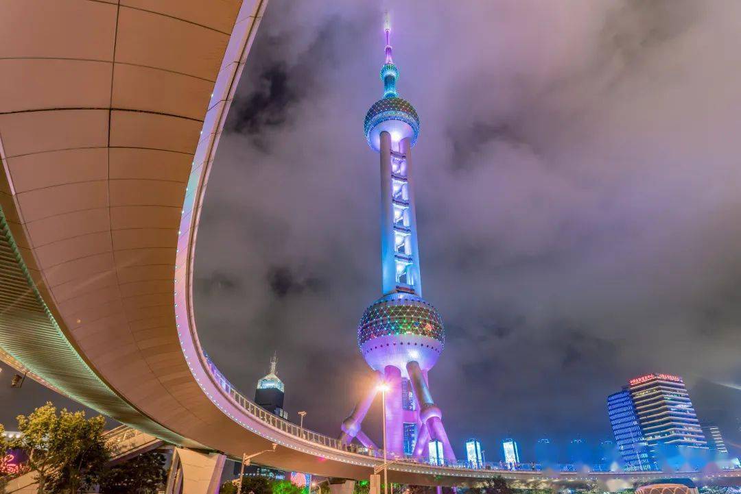 【探索】看得见风景的天桥，解锁拍上海的新角度
