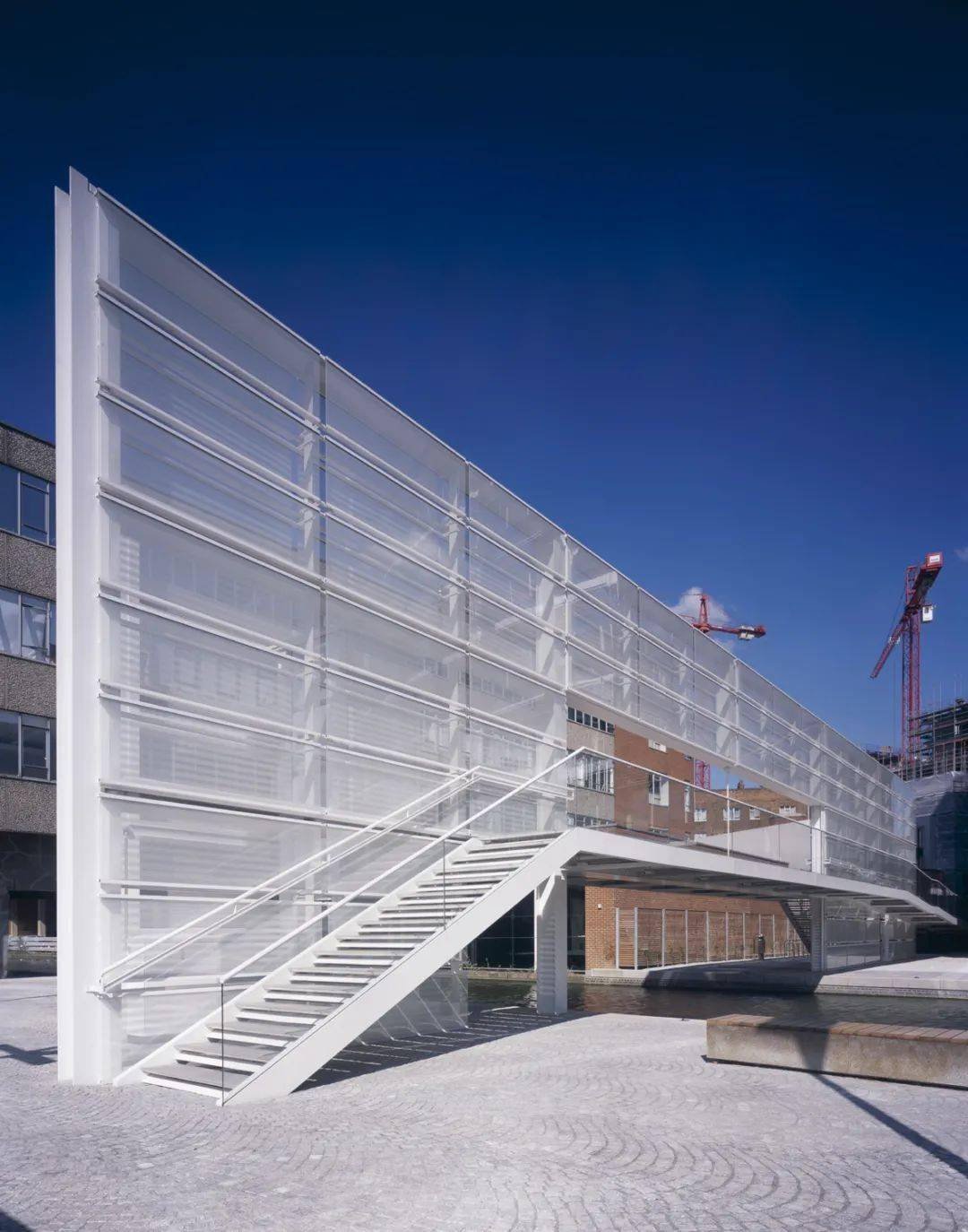 anish kapoor合作,参与项目建造)上海奉贤云桥杭州未来停车公园(2019)