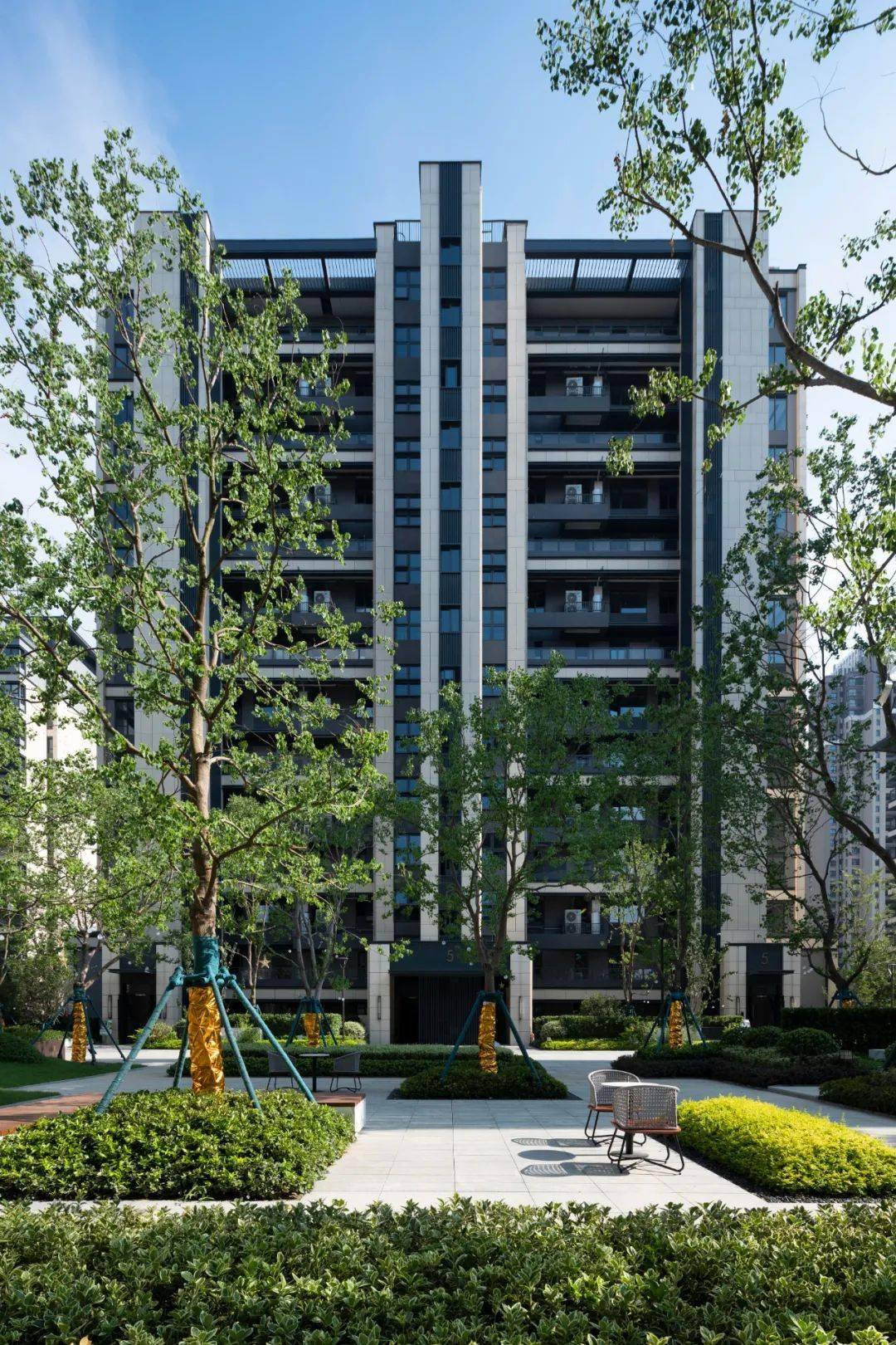 项目展示罗朗景观艺术流淌的自然之境常州路劲铂樾