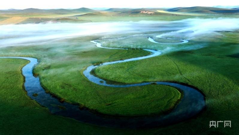 航瞰内蒙古|乌拉盖草原：碧草茸茸照绿波