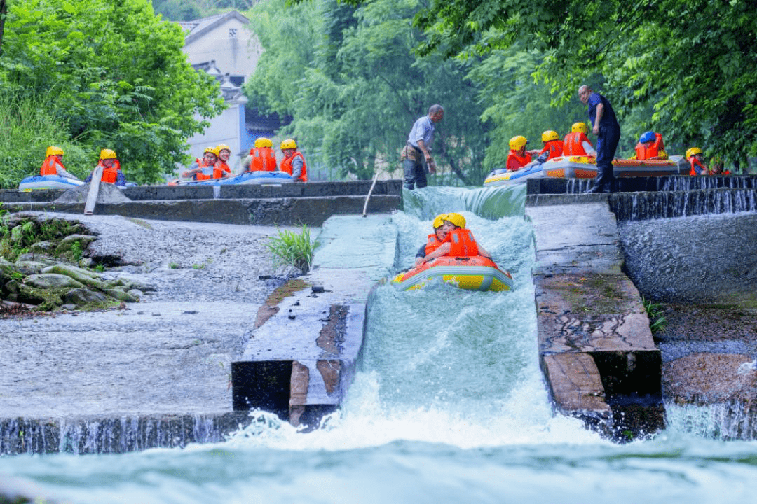 咱浙江辣么多乐享夏日的玩水方式,你竟然只选择游泳嘛?
