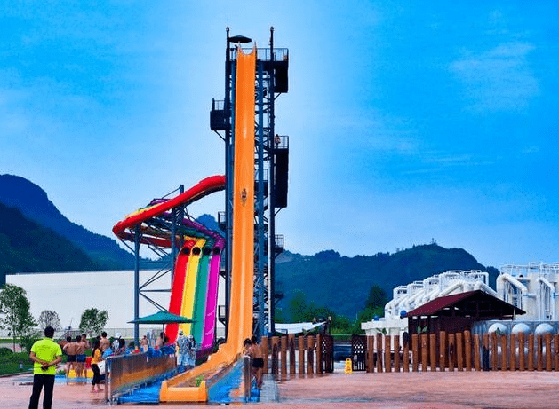 梵净肇兴潜入黔东南泡石阡温泉水上乐园打卡世界遗产梵净山赏肇兴侗寨