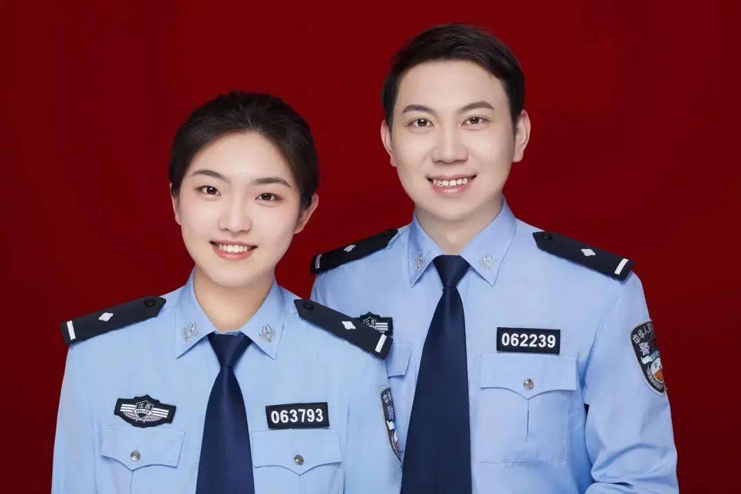 警服结婚证照片图片图片