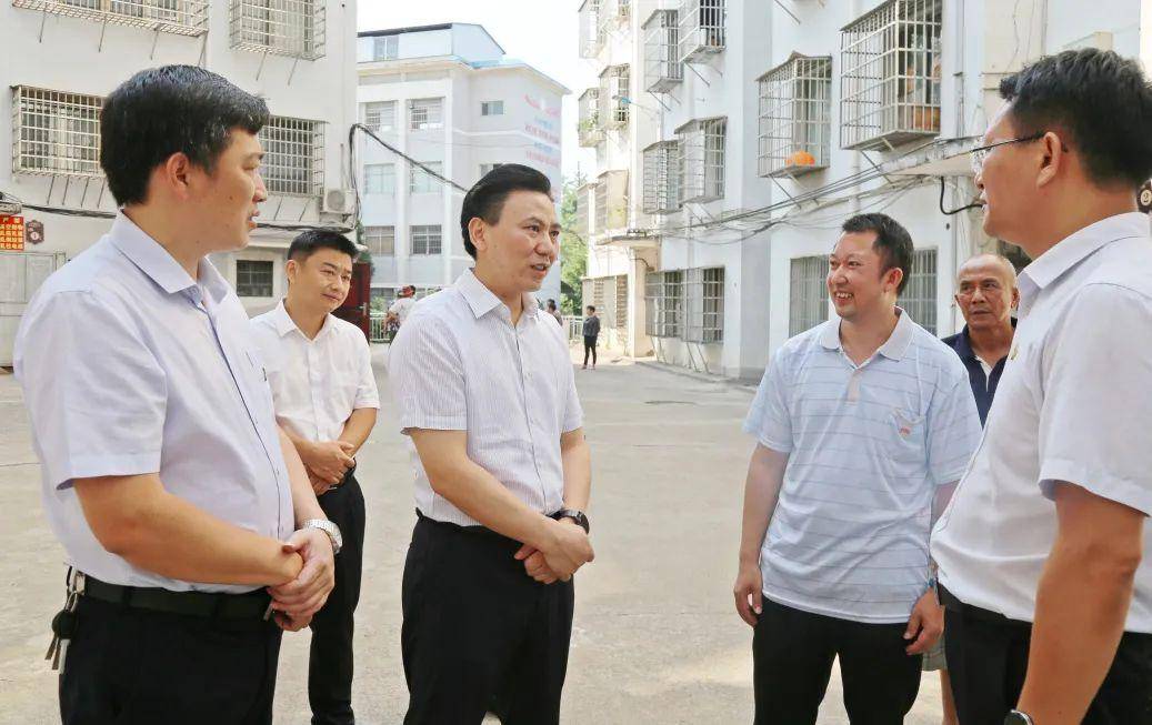 祝云武到零陵区调研督导文明创建工作_整治_小区_社区
