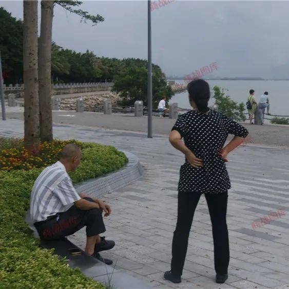 一个人这么对你,其实就是想疏远你,别自讨没趣了_wmds_言语_态度