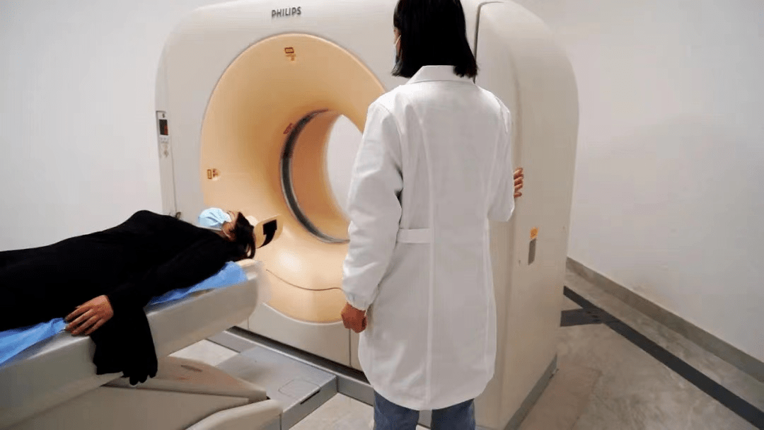 02奥林巴斯cv—29003飞利浦dr04飞利浦彩色四维b超05妇科检查仪器06