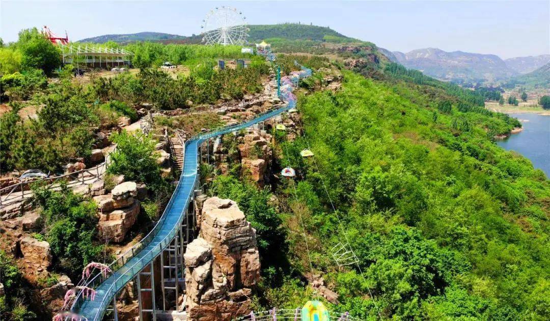 8月14日【清凉一夏,避暑胜地】临沂竹泉村 红石寨_费用_游客_玻璃