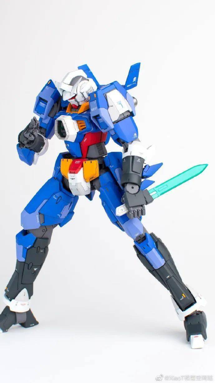 小t高达秀mg高达age1飞燕型