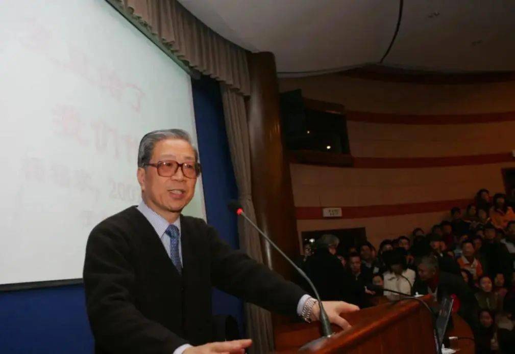 缅怀复旦老校长杨福家:梦想的光焰生生不息_搜狐网
