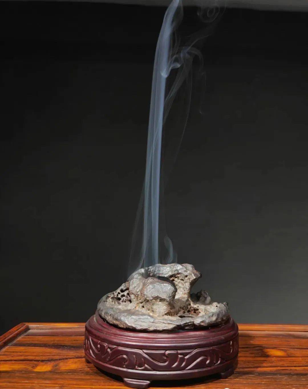石中蕴含道