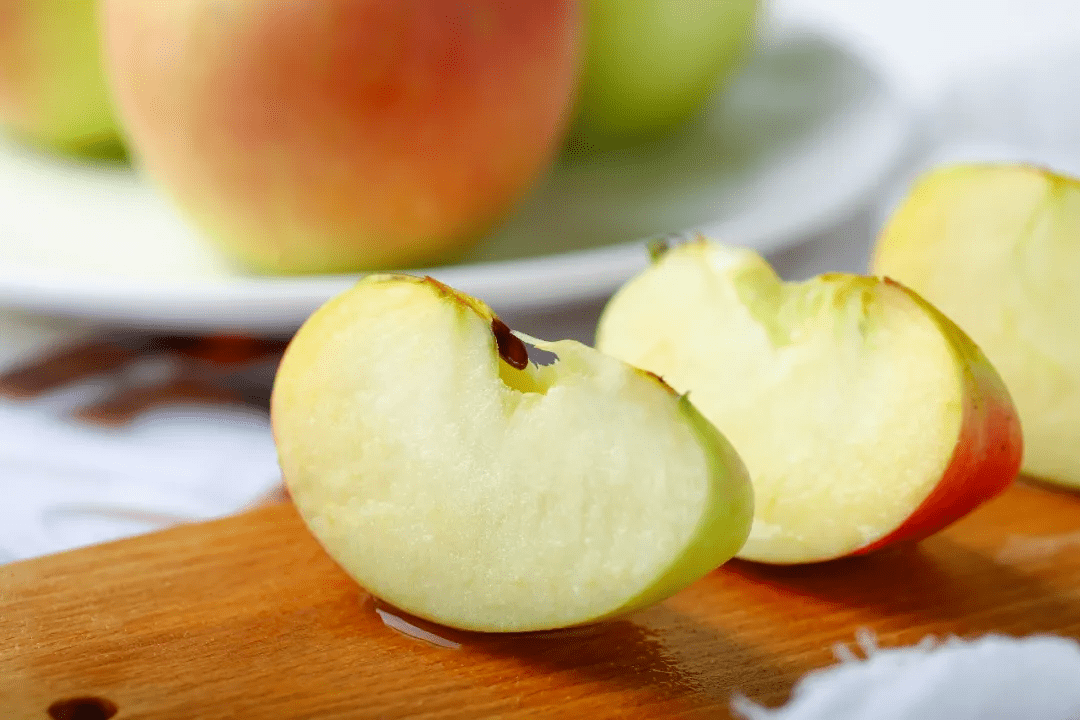 头茬嘎啦苹果爆汁脆甜果香馥郁好吃贼便宜