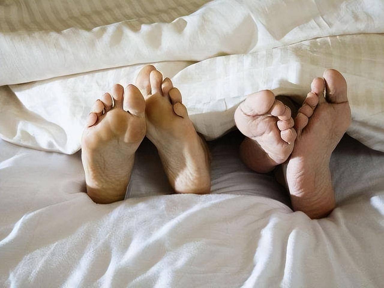 家中有女孩一定要让她知道,关于婚前性行为这件事_男友_女生_感情