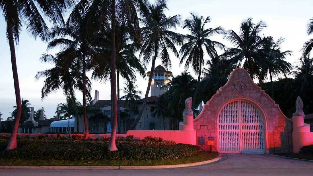 "这是美国的黑暗时代"特朗普:fbi包围,突袭,占领海湖庄园此次突击搜查