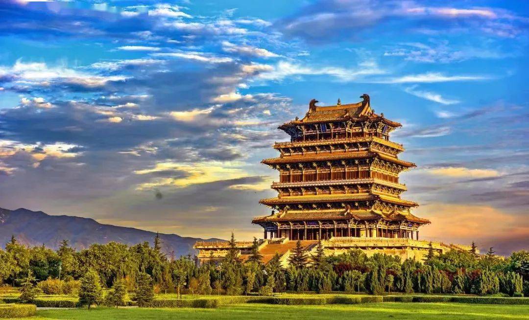 上如梦如幻的中条山云雾爱上美轮美奂的七彩盐湖爱上历史悠远的鹳雀楼