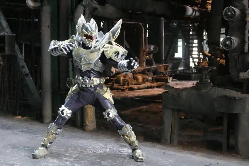 主题展来了!《铠甲勇士61英雄回归》8月15日重磅登场